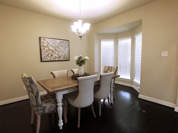 2nd image of 4814 Lorca Ln