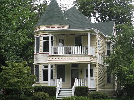 1st image of 544 N Thatcher Ave