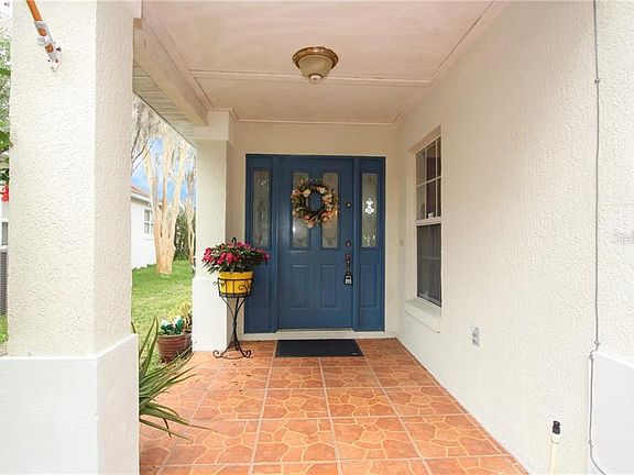 4th image of 13231 Meadowlark Ln