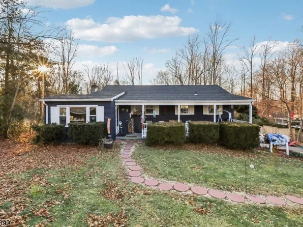 3 High Point Ter, Vernon Twp., NJ 07461