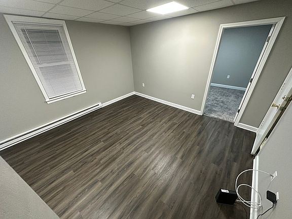 4th image of 1053-1071 E Main St #2B-1Ba