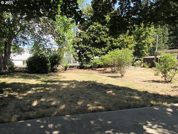 5th image of 523 W 1st St