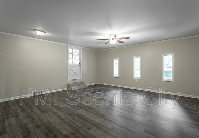 1602 Rustic Homes Ln — Photo 26
