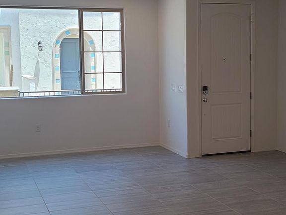 5th image of 2661 S Sulley Dr #101