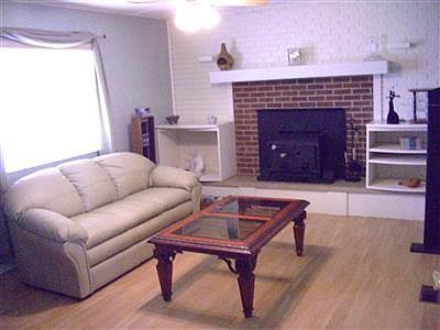 4th image of 2201 Wingreen Ave