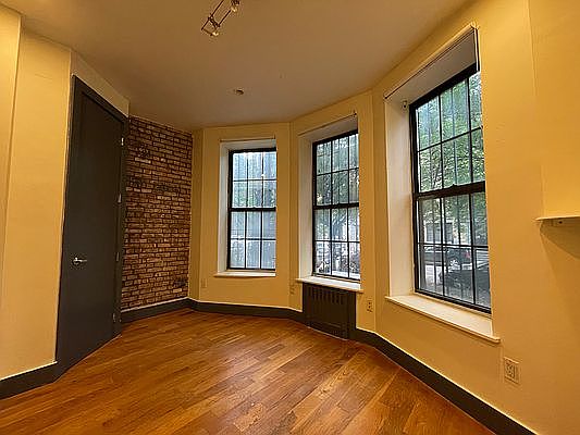 1st image of 1058 Bergen St #1D