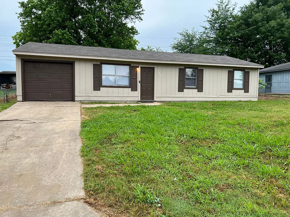 3605 Rickey Dr