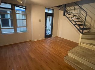 101 N Blount St #1414, Madison, WI 53703