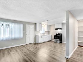 Norma Jean Apartments