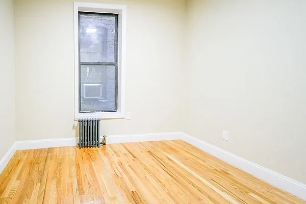 Rented by Hagstrom Management Inc | media 7