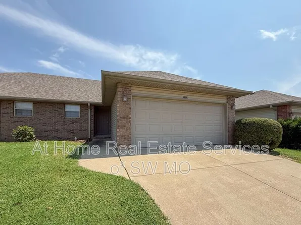 3858 S Jonathan Ave, Springfield, MO 65807
