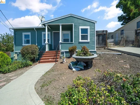 3240 Logan St, Oakland, CA 94601