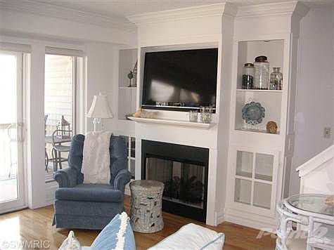 5th image of 69 N Shore Dr APT 31