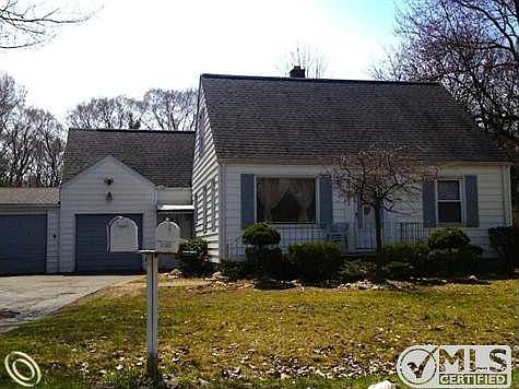 20401 Melrose front.jpg