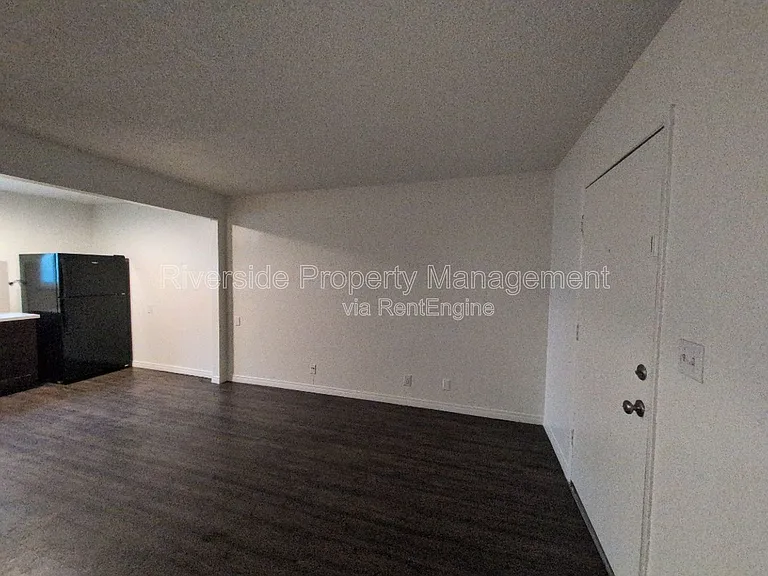 1881 Loma Vista St #2 — Photo 5