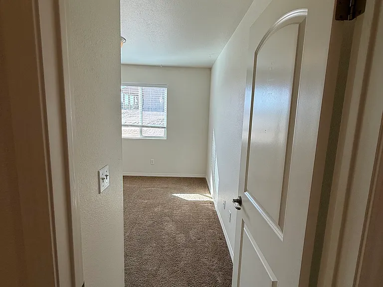 62221 Crestview Dr — Photo 29