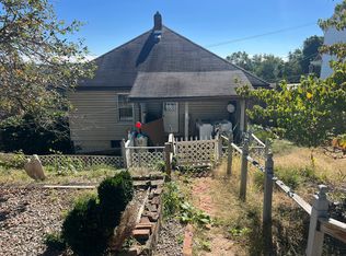 513 Fisher St, Pittsburgh, PA 15210