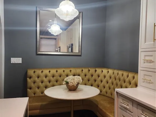 451 Clinton Avenue image 13 of 18