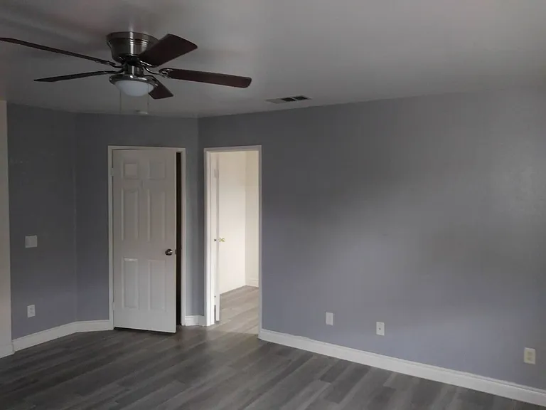 15645 Lasselle St #105 — Photo 9