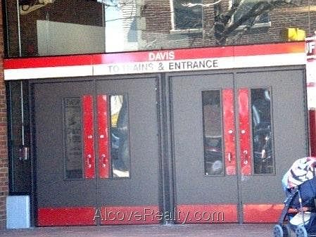2nd image of 80 College Ave #1