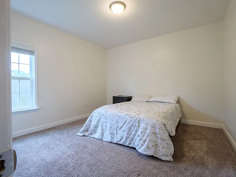 4063 McKenzie Ln — Photo 5