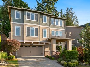 23077 SE 52nd St, Issaquah, WA 98029