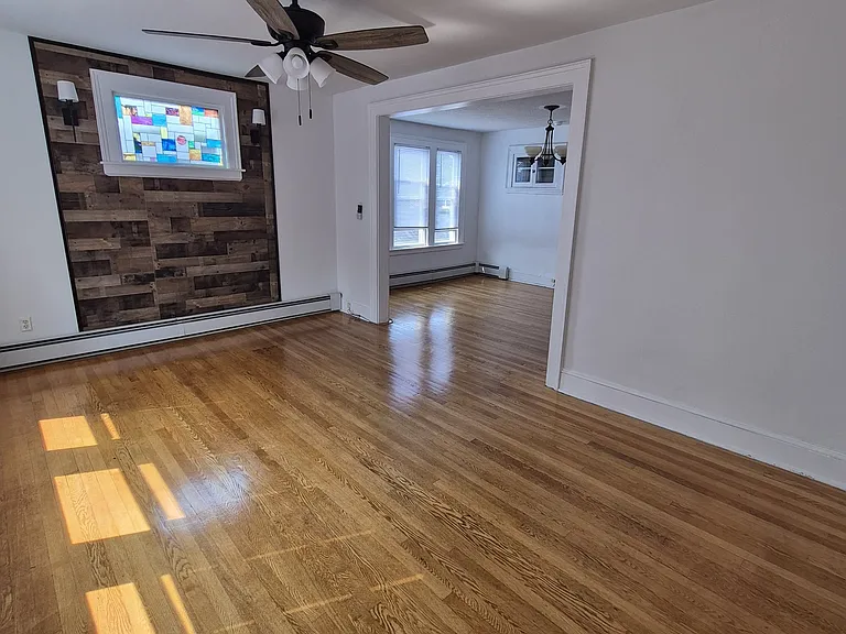 73 Brooklawn St — Photo 3