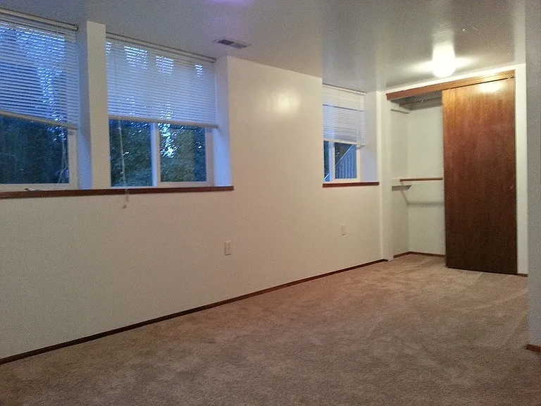 14608 SE 19th Pl — Photo 13