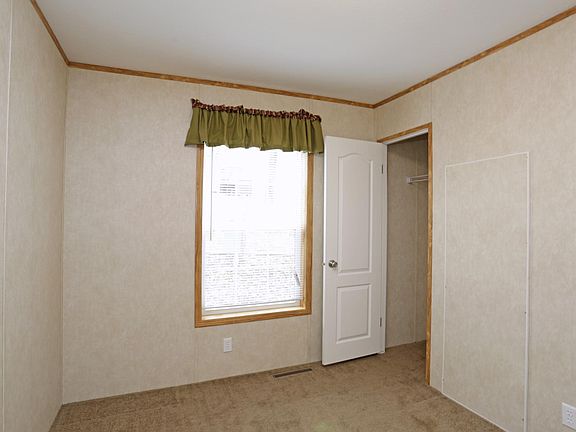 5th image of 102 Holly Dr #Pn1ecedpg