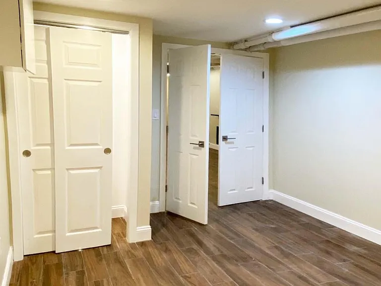 Bedroom #1