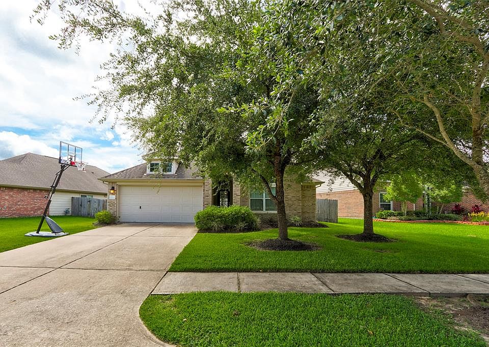 1st image of 3277 Gladewater Ln