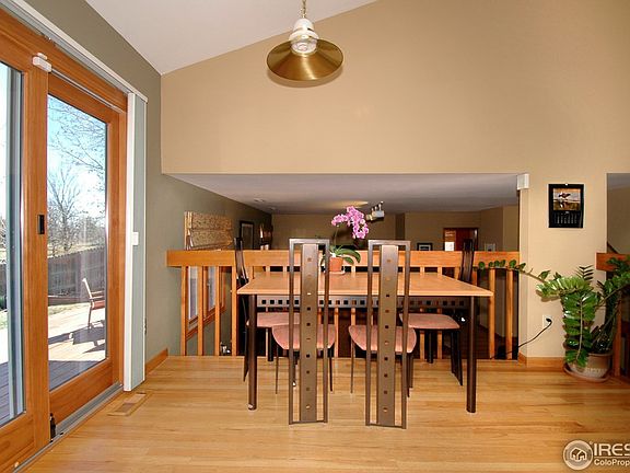 4th image of 383 Meeker Ct