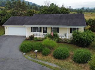 135 Mulberry Ln, Wardensville, WV 26851
