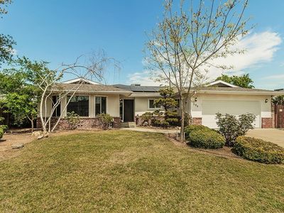 596 W Herbert Avenue, Reedley, CA, 93654