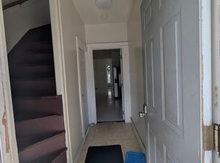 88 Ford St APT 1, Providence, RI 02907