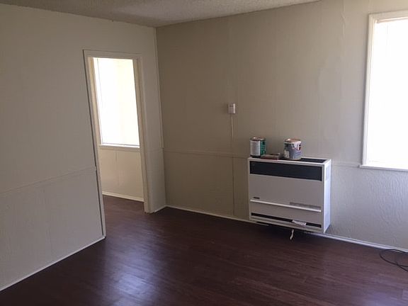 5th image of 14315 Alburtis Ave