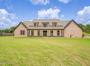 9 Davis Rd, Byhalia, MS 38611