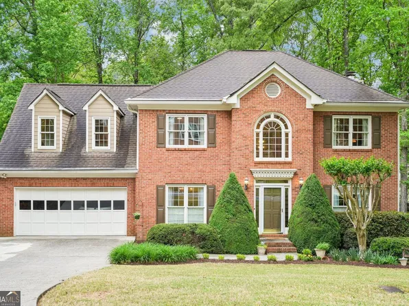 1894 Whitehawk Ct, Lawrenceville, GA 30043