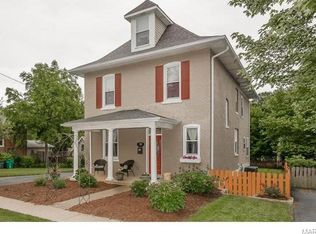 708 Summit Ave, Saint Louis, MO