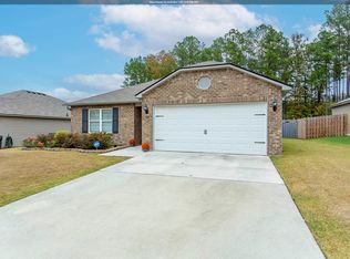 189 Briarfield Ln, Calera, AL 35040