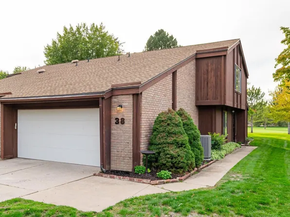 38 N White Barn Dr, Pleasant View, UT 84414