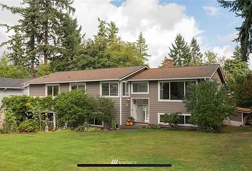8619 53rd Pl W #1 Photo 1 8619 53rd Pl W #1 Photo 1