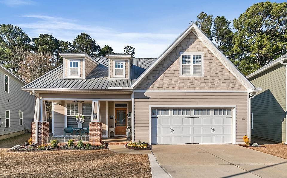 1st image of 224 Chloe Ct