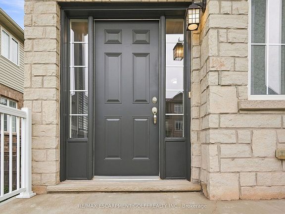 4th image of 5065 Serena Dr