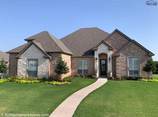 5327 Waterford Dr, Wichita Falls, TX 76310