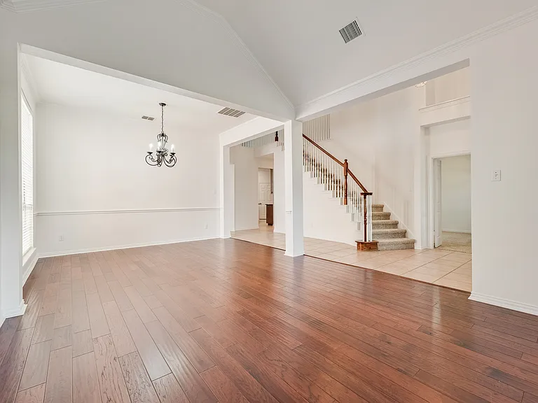 3104 Angus Dr — Photo 8