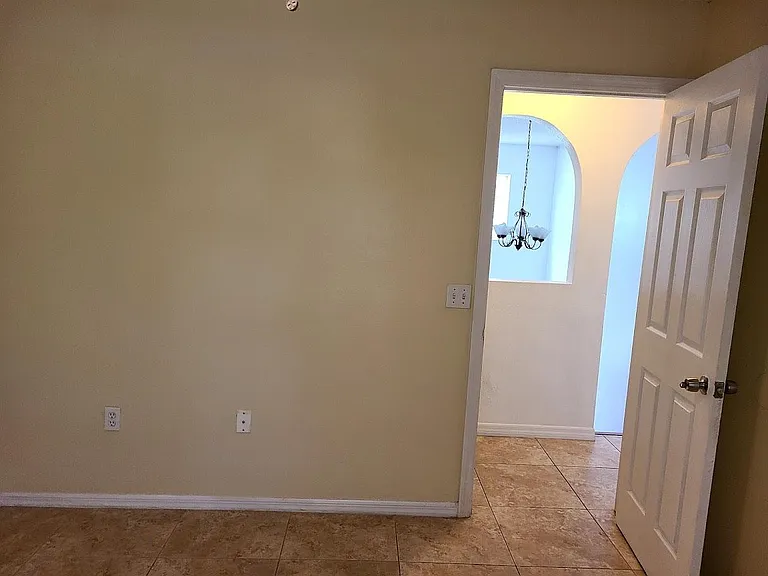 4126 Iveyglen Ave — Photo 15