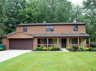 9200 Hidden Valley Ct, Mentor, OH
