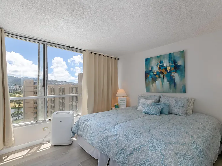 2421 Tusitala St #900 — Photo 9