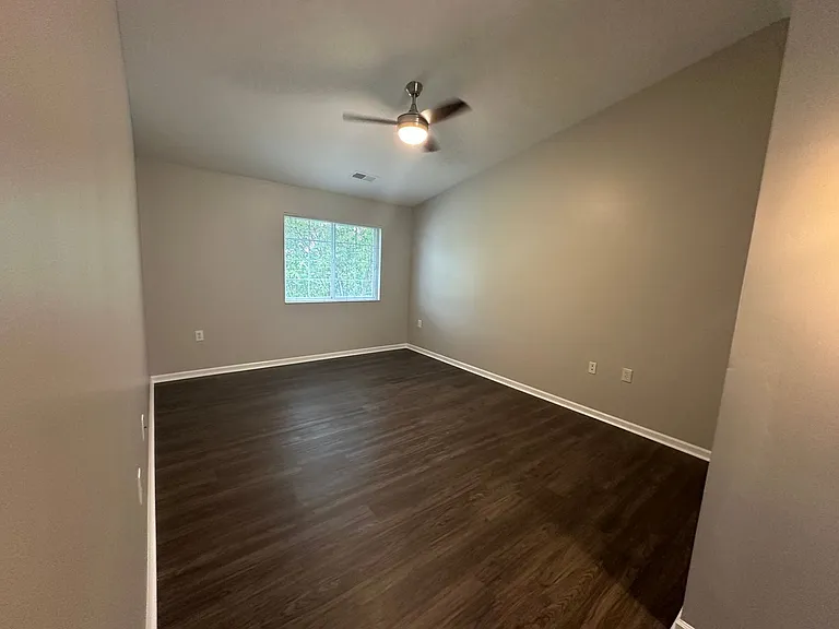 10301 Trotters Pointe Dr #201 — Photo 9